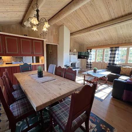 بيت للعطل Nostalgic With 3 Bedroom Fireplace, And Terrace