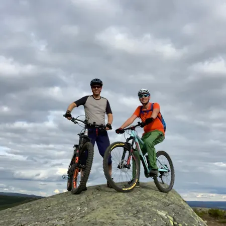 Nostalgic With 3 Bedroom Fireplace, And Terrace Tatil Evi Beitostolen