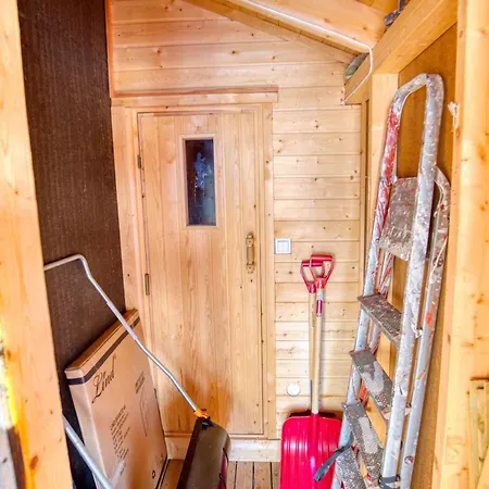 Nostalgic With 3 Bedroom Fireplace, And Terrace Сasa de vacaciones