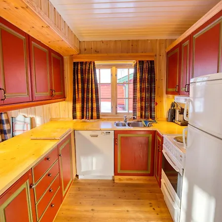 Nostalgic With 3 Bedroom Fireplace, And Terrace *