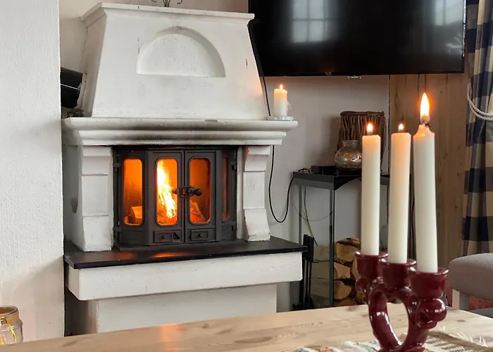 Nostalgic With 3 Bedroom Fireplace, And Terrace 펜션 Beitostolen