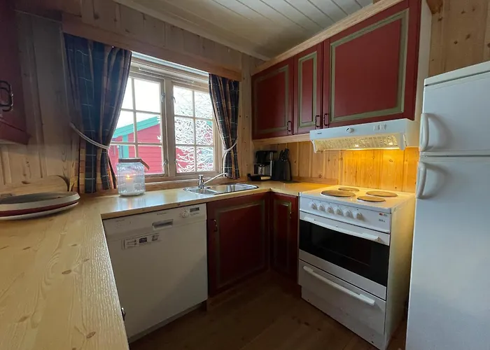 Nostalgic With 3 Bedroom Fireplace, And Terrace *